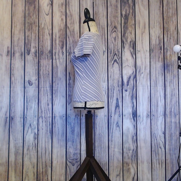 Wrapper Top - Picture 6 of 7